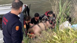 Aksaray'da Hafif Ticari Araç Taşkın Koruma Kanalına Düştü: 1 Ölü, 1 Yaralı