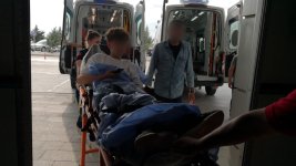 Aksaray'da kavgayı izleyen iki genç bıçaklandı